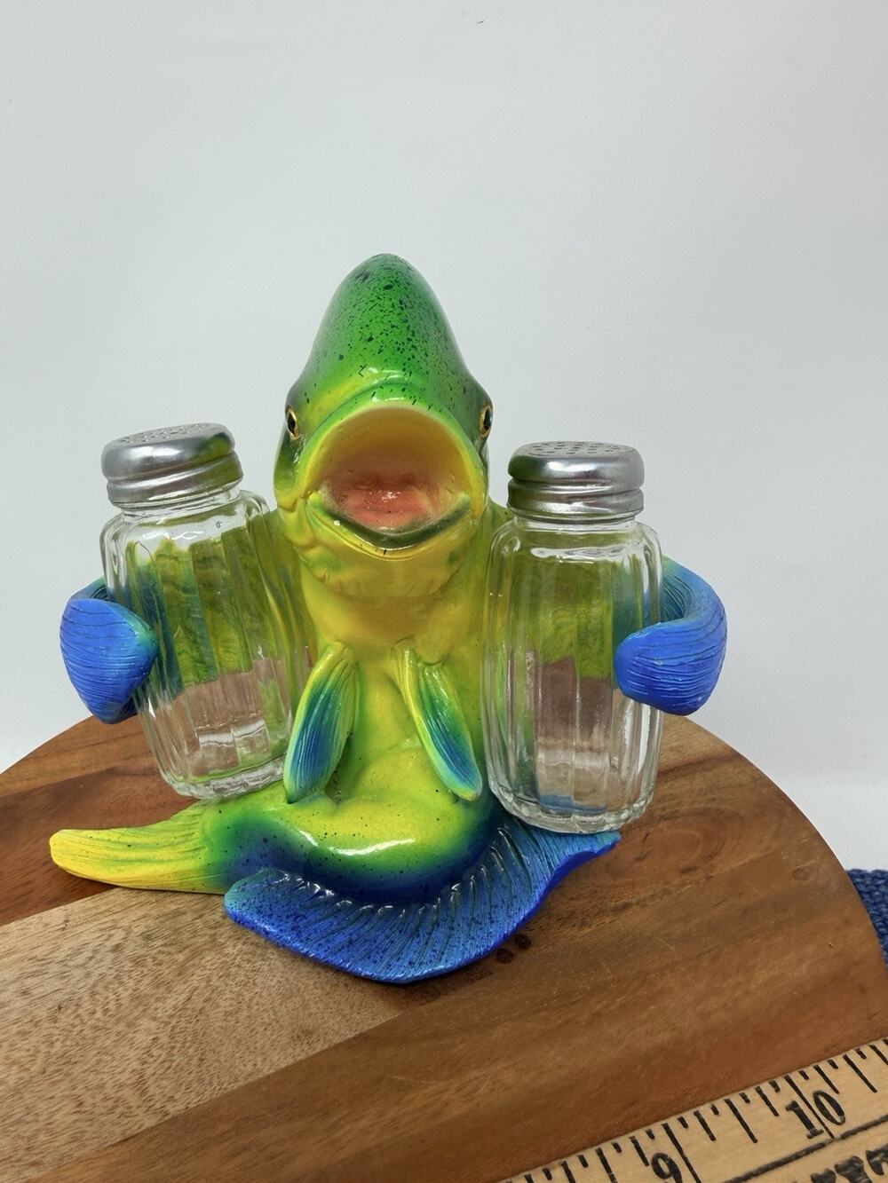 Kitschy Sassy Fish Salt and Pepper Shakers Cabin Fishing Rustic Decor